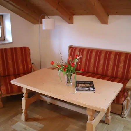 Kir Royal Apartamento *
